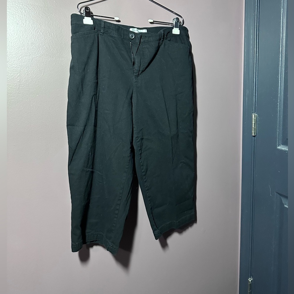 Croft & Barrow Women’s Cropped Pants